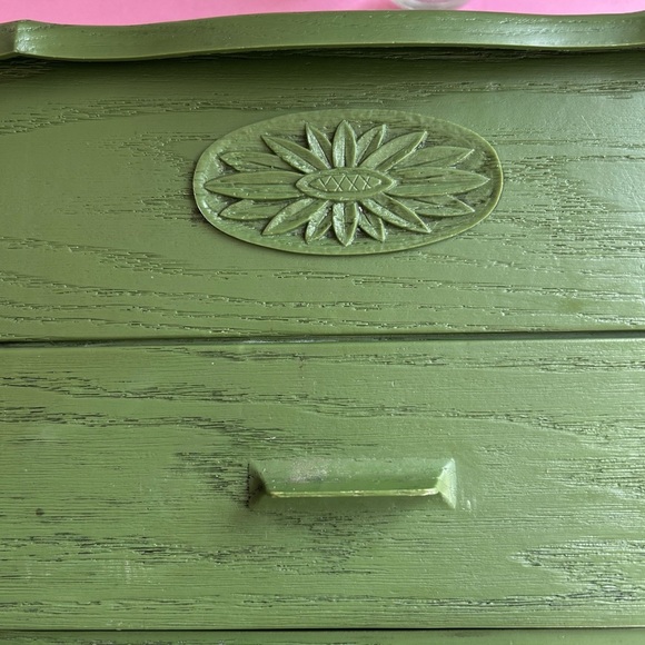 Vintage 1960-1970’s Lerner Avocado Green Super Adorable Sewing Box Jewelry Box - Picture 4 of 6